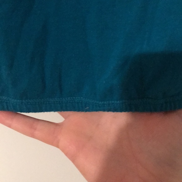 Turquoise top - Picture 5 of 6